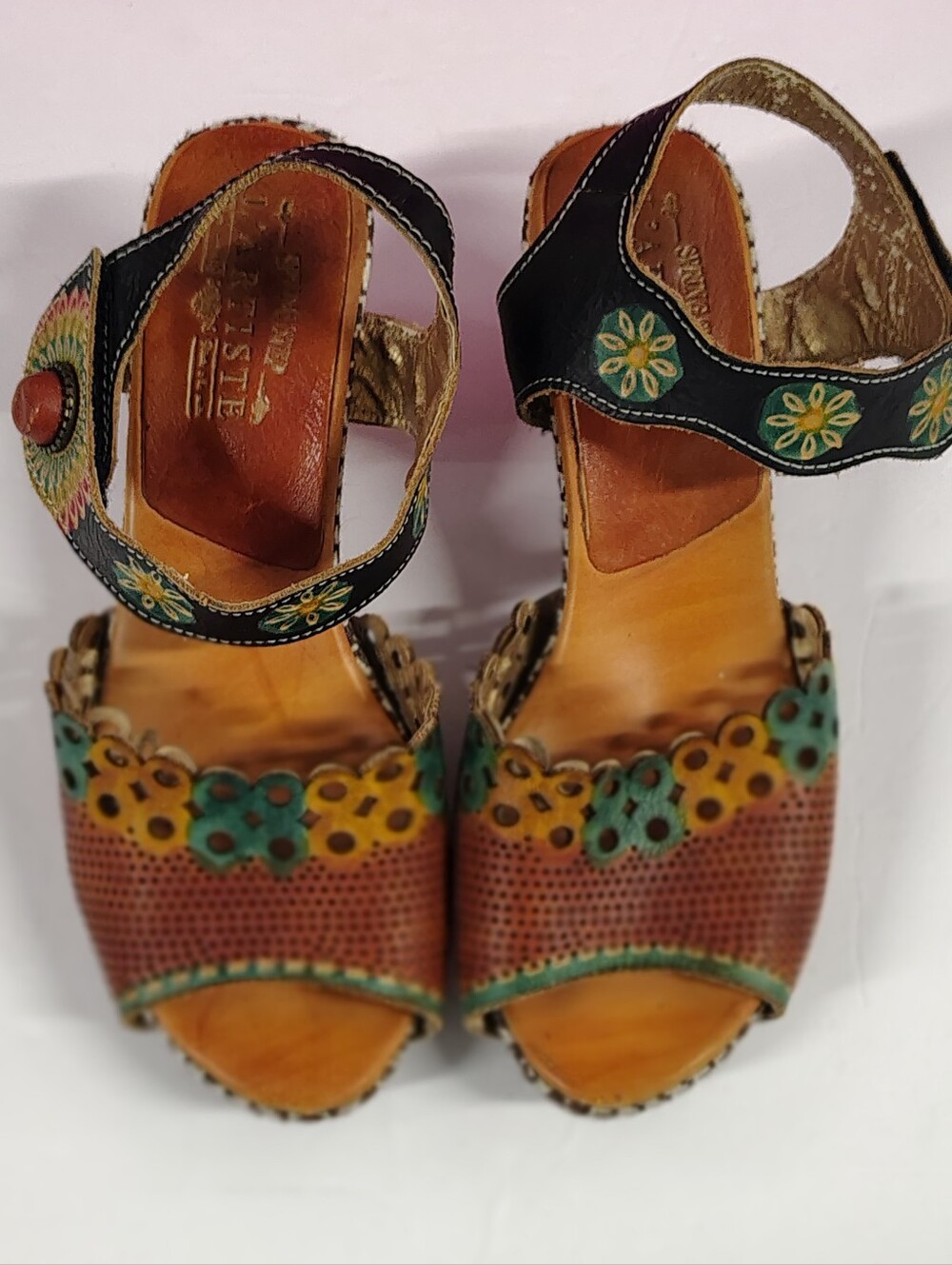 L'Artiste 'Jive' Boho-chic Heeled Rustic Sandal Camel Multi Women's Sz 9 GUC - Picture 8 of 12